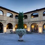 Hotel De Cangas De Onis 4*