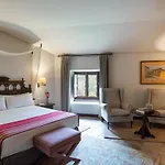 De Cangas De Onis 4*