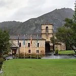 Hotel De Cangas De Onis Villanueva de Cangas de Onis