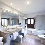 De Cangas De Onis Hotel 4*