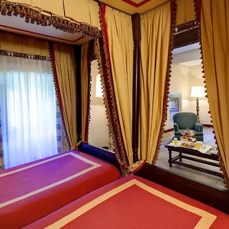 De Cangas De Onis Otel 4*
