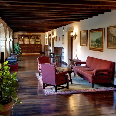 호텔 De Cangas De Onis