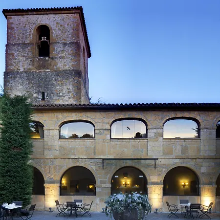 De Cangas De Onis Otel 4*
