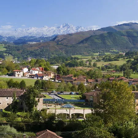 Otel De Cangas De Onis