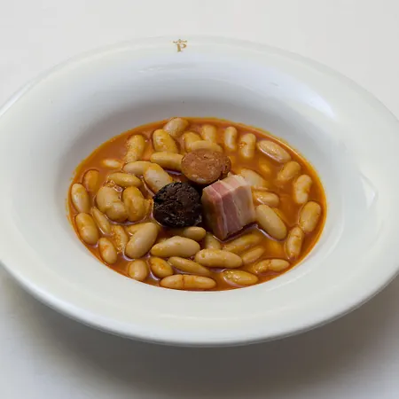 Otel De Cangas De Onis 4*
