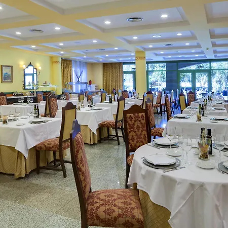 De Cangas De Onis 4*