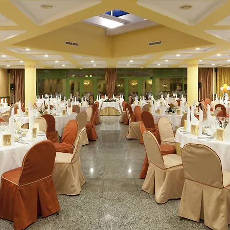 De Cangas De Onis Szálloda 4*