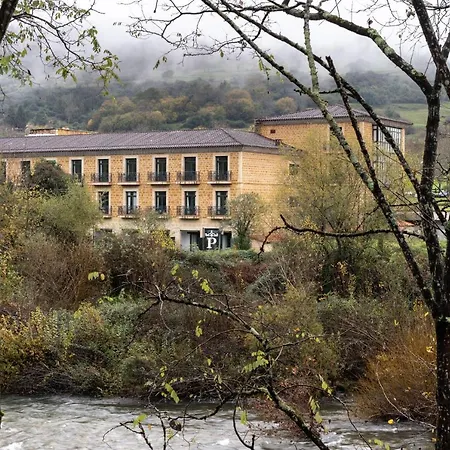 De Cangas De Onis Otel