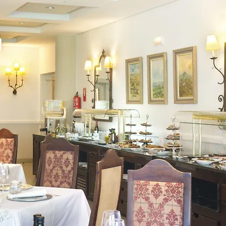 호텔 De Cangas De Onis 4*