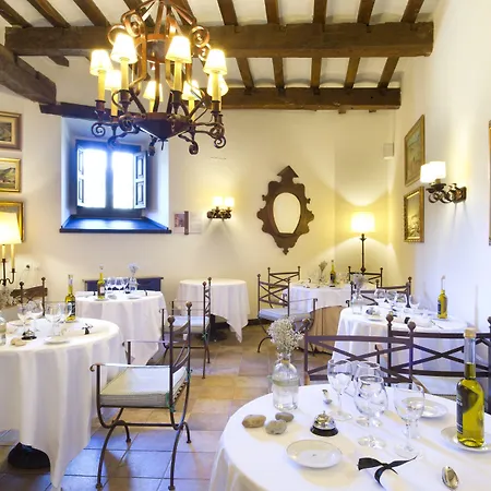 坎加斯德奥尼斯旅馆 酒店 Villanueva de Cangas de Onis