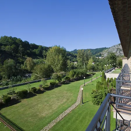 호텔 De Cangas De Onis