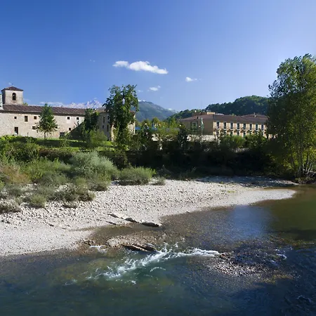 De Cangas De Onis Ξενοδοχείο Villanueva de Cangas de Onis