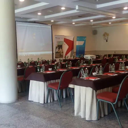 De Cangas De Onis 호텔 4*