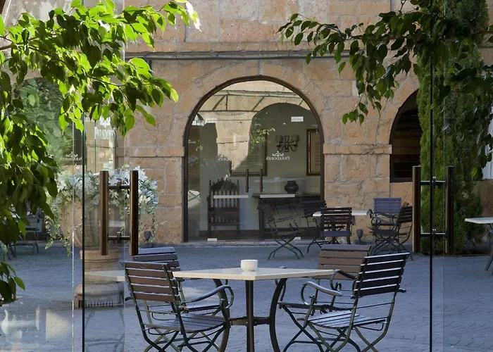 De Cangas De Onis 4*