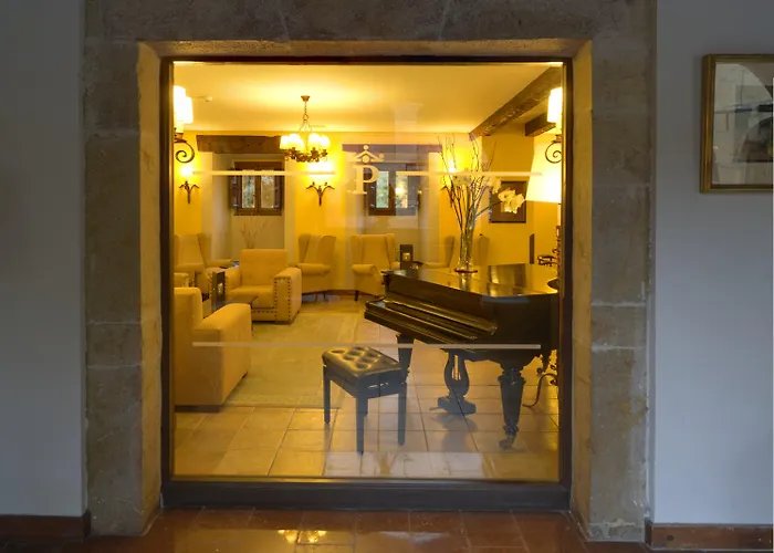 Hotel De Cangas De Onis