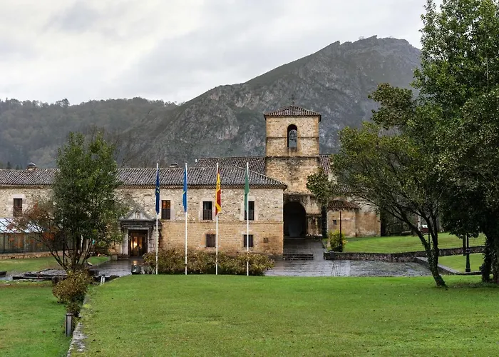 Hotel De Cangas De Onis Villanueva de Cangas de Onis