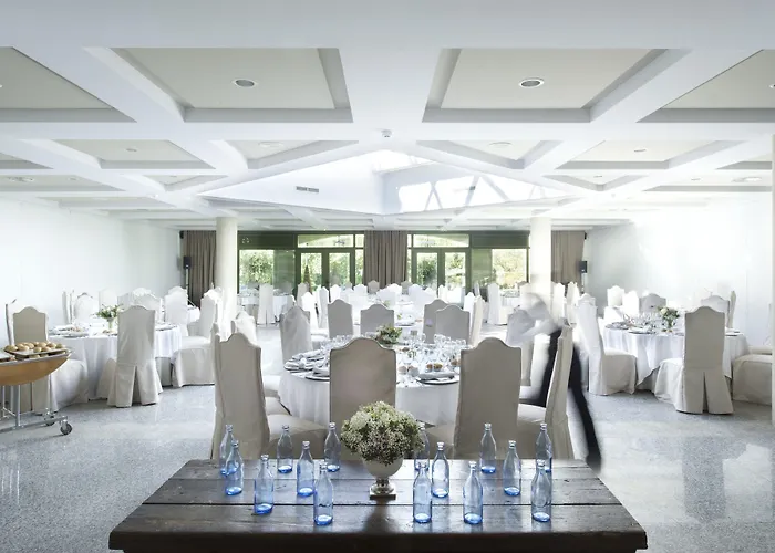 De Cangas De Onis 4*