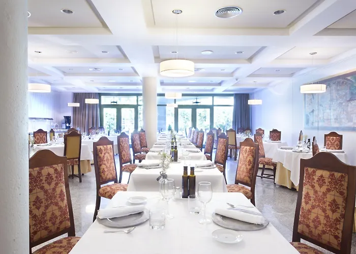 De Cangas De Onis 4*