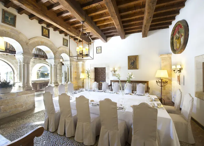 De Cangas De Onis Hotel 4*